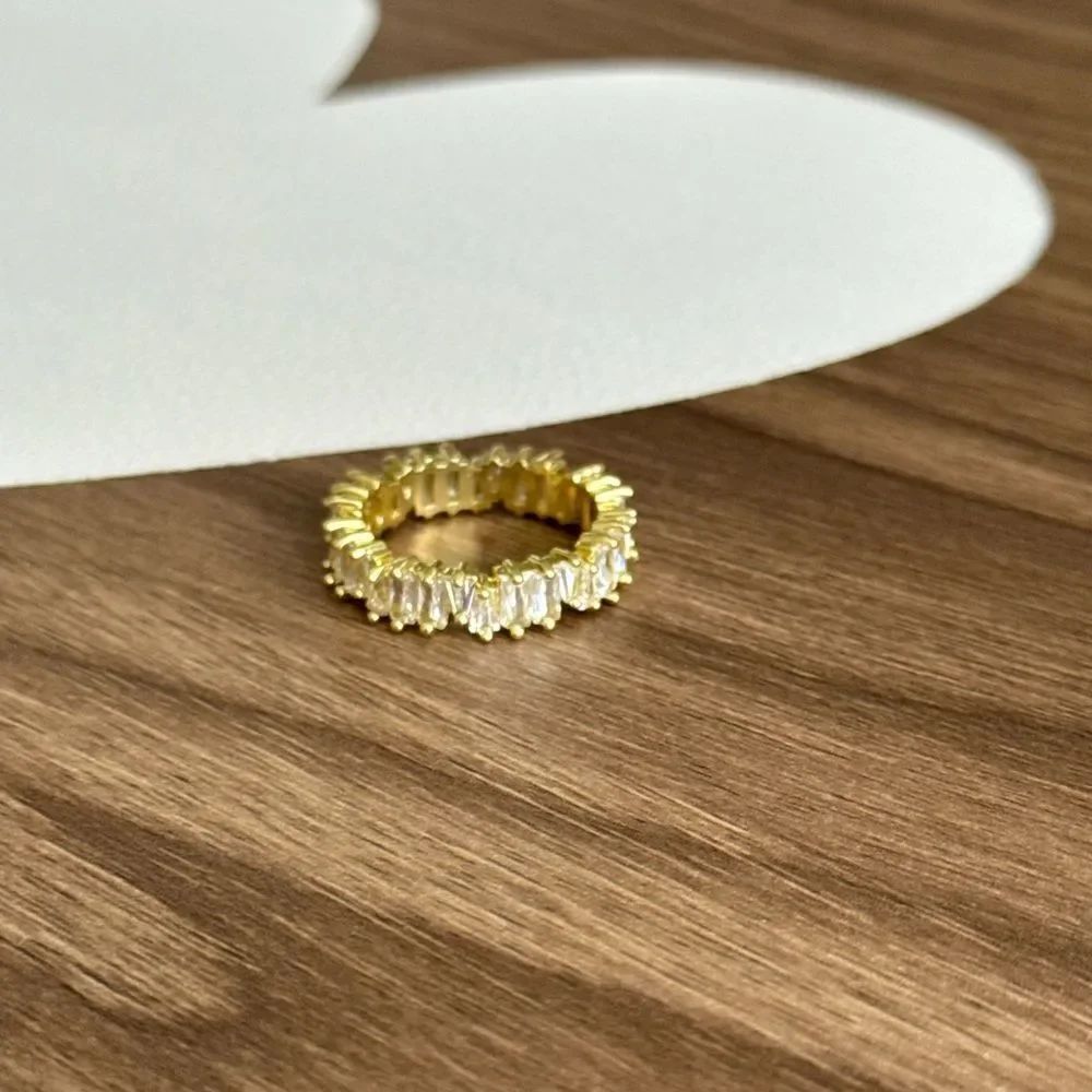 Eternity Ring Q53 - Picture 3 of 5